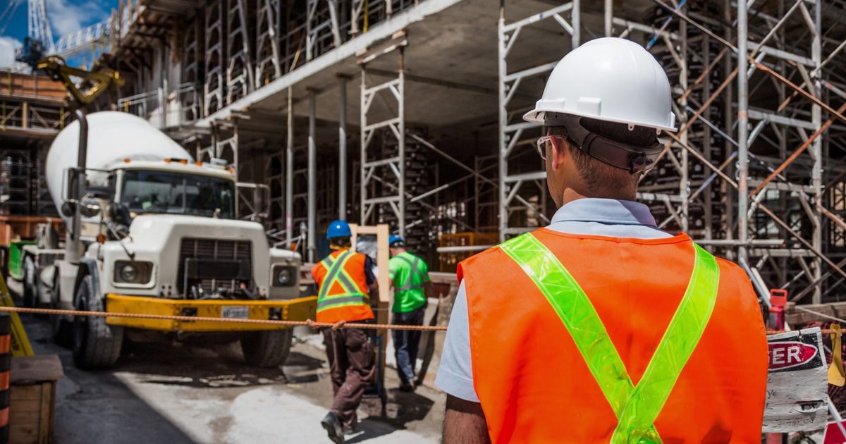 Contractor website design example with a polished residential construction hero image